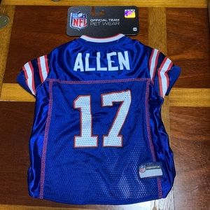 NWT Buffalo Bills #17 Allen Dog Shirt Med *Benefits Animal Charity*